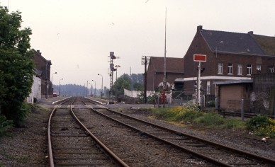 Frasnes-lez-Anvaing - TH 88-772 (2).jpg